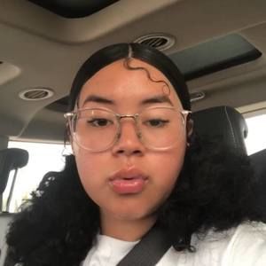 Meet your Posher, Lizbeth